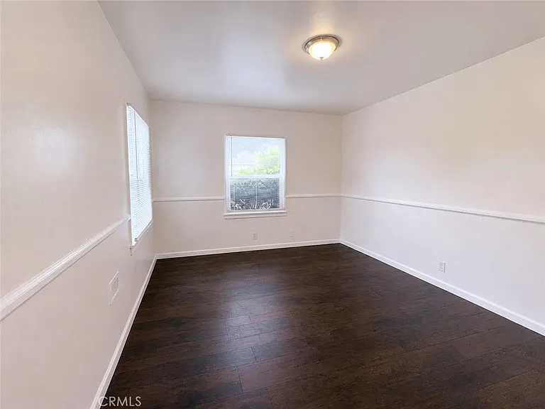 836 E Whitcomb Ave — Photo 12