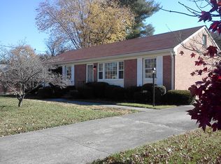 3540 Old Towne Rd, Roanoke, VA 24018