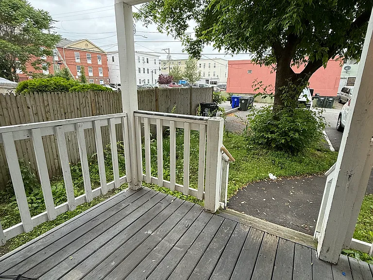 180 Cedar St #4 — Photo 13