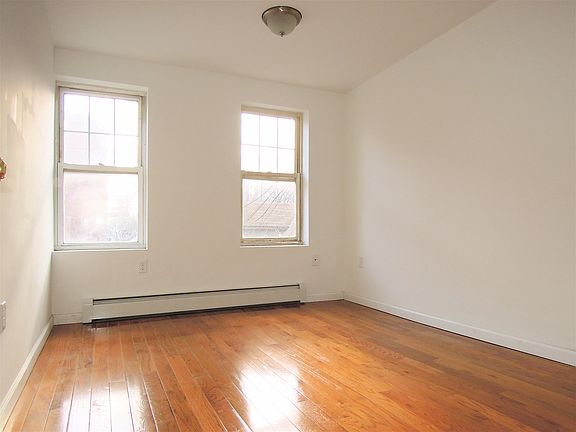 4th image of 4540 Bell Blvd Ste 1