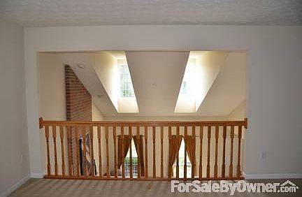 4th image of 6299 Melrose Dr