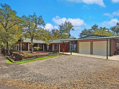 912 Jarvis Ln, Azle, TX, 76020