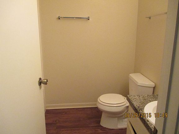 4th image of 311 Woodale Dr