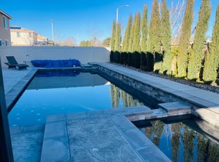4653 Vahan Ct, Lancaster, CA 93536