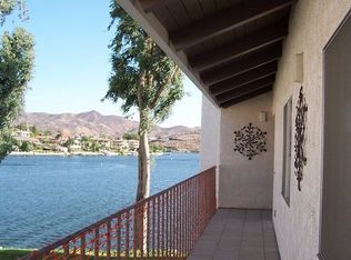 22192 Treasure Island Dr, Canyon Lake, CA 92587
