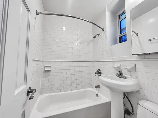 Rented by Dallien Realty Limited Liability Company | media 21