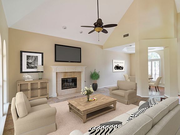 3rd image of 100 Peregrine Dr