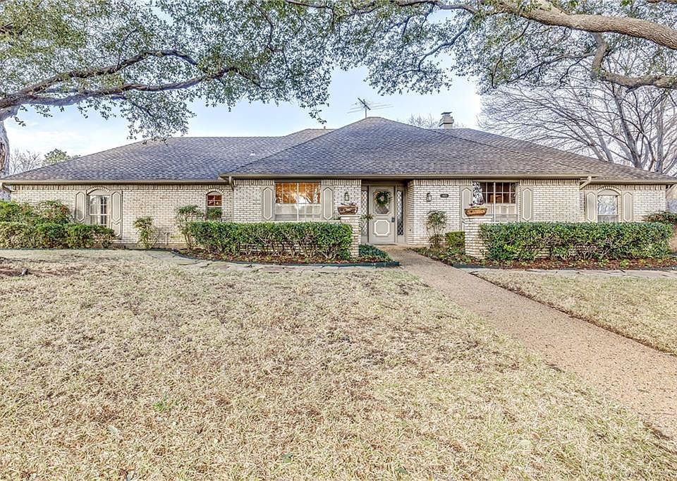 1st image of 6925 Heatherknoll Dr