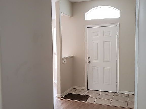 5th image of 1330 Teaberry Ln