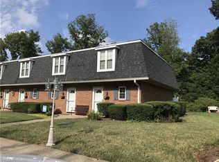 502 Carolyn Ct #B-8, Eden, NC 27288