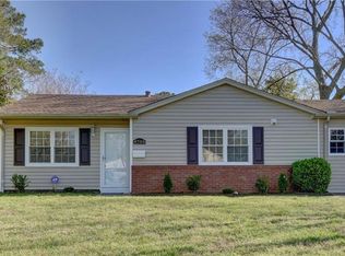 4708 Lonewillow Ln, Virginia Beach, VA 23455