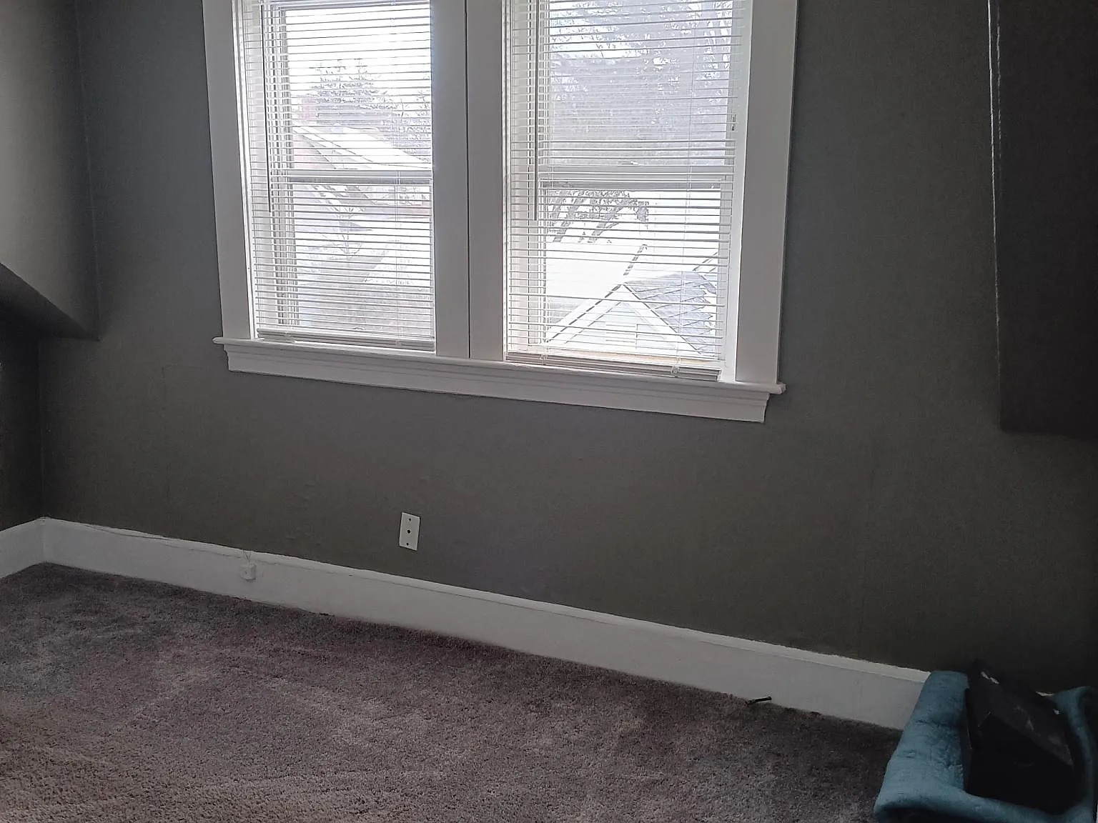 37 Sumner Ave — Photo 3