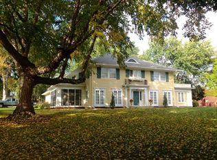 1300 W Franklin St, Jackson, MI 49203