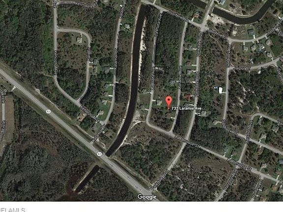 5th image of 732 Laramie Ave