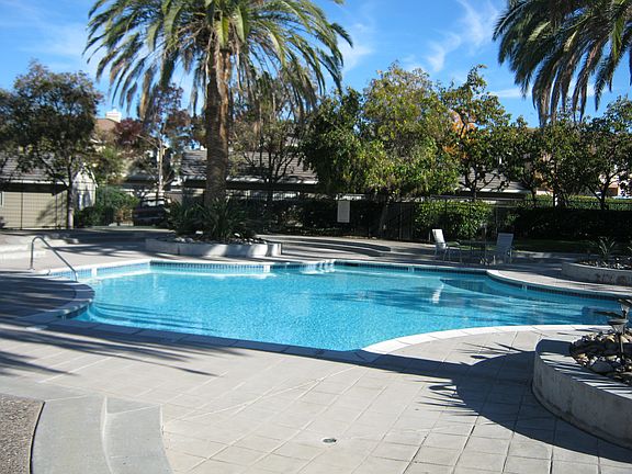 3rd image of 948 Owens Lake Dr