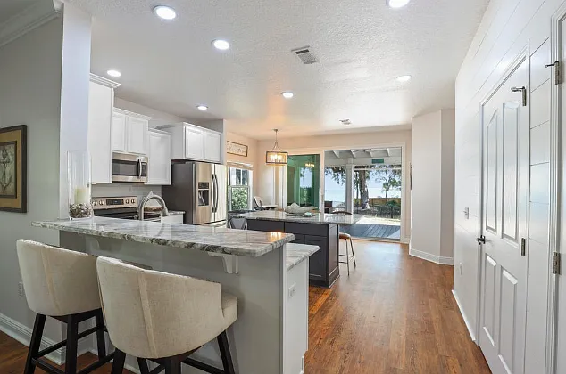 KItchen Bar Seating