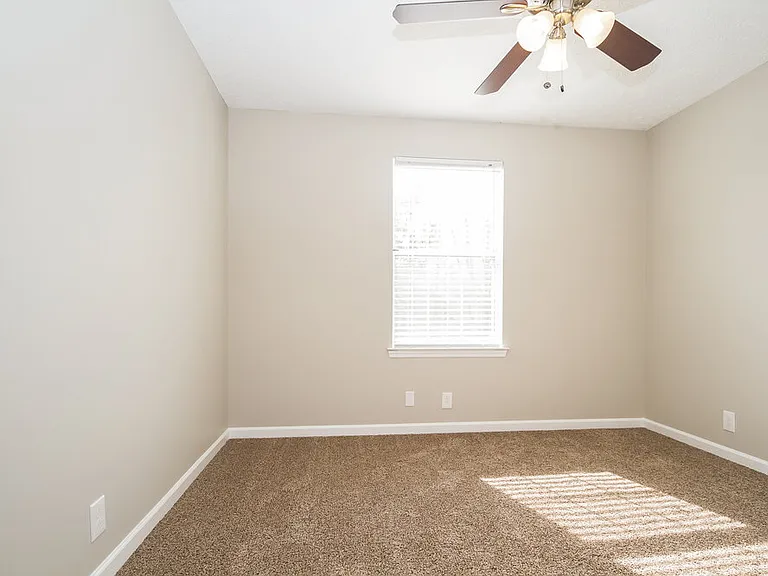 6005 Bradford Hills Dr — Photo 12