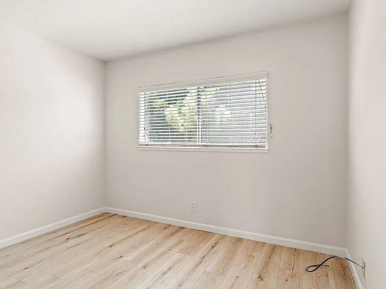 36711 Nichols Ave — Photo 18