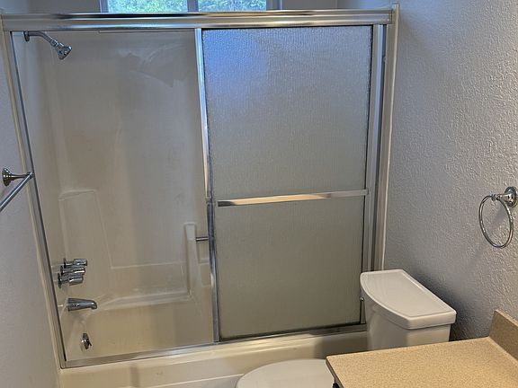 5th image of 203 N C St