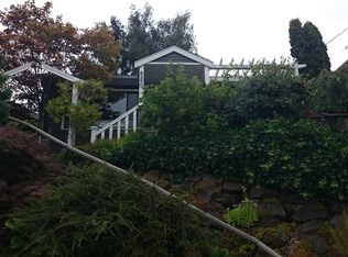 8250 Northrop Pl SW, Seattle, WA 98136