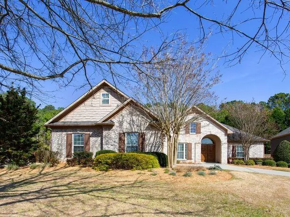 3850 Deer Run Dr, Cumming, GA 30040