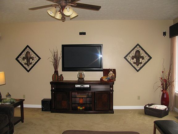 5th image of 43 Dogwood Ln