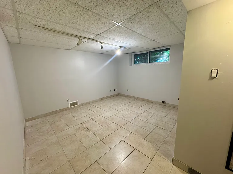 205 Glynn Ave — Photo 13