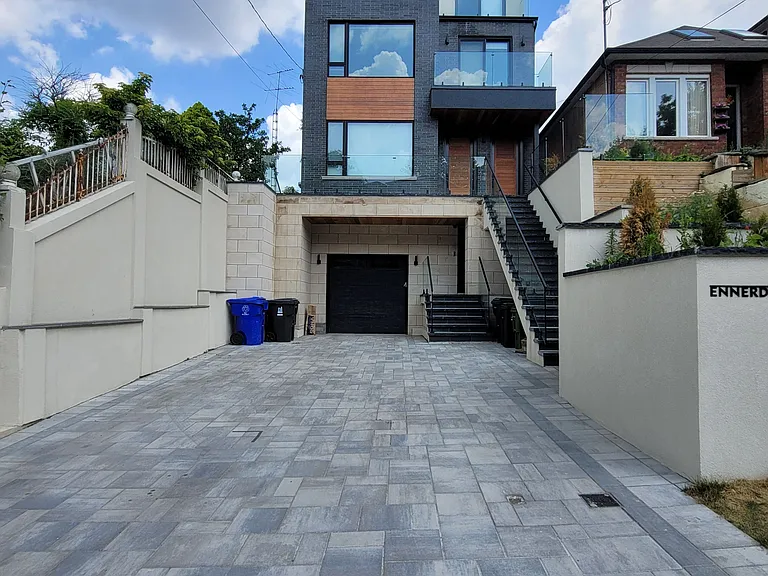 31 Ennerdale Rd #1A — Photo 1