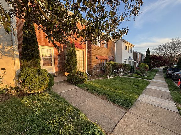 4th image of 4547 Pinecrest Heights Dr