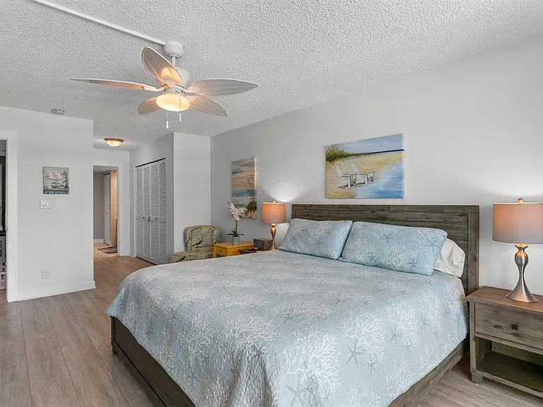 1430 Gulf Blvd #806 — Photo 26