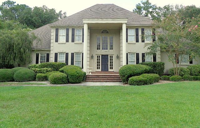 1st image of 1129 N Lakeshore Dr