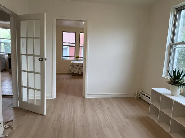 534 51st St, West New York, NJ 07093