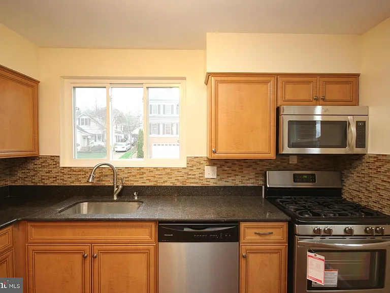 1901 N Quebec St #UPPER — Photo 12