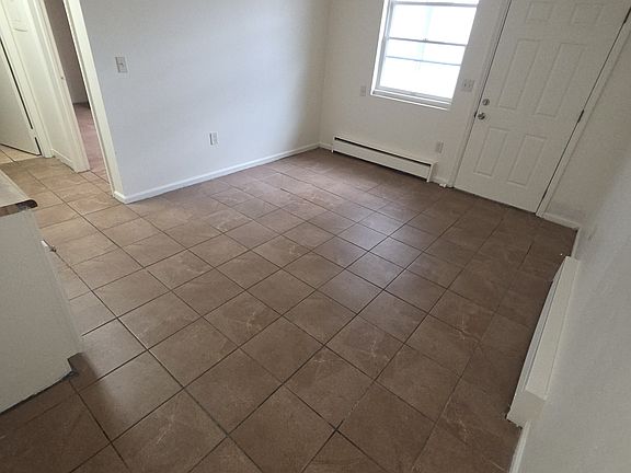 4th image of 34 Railroad St #6