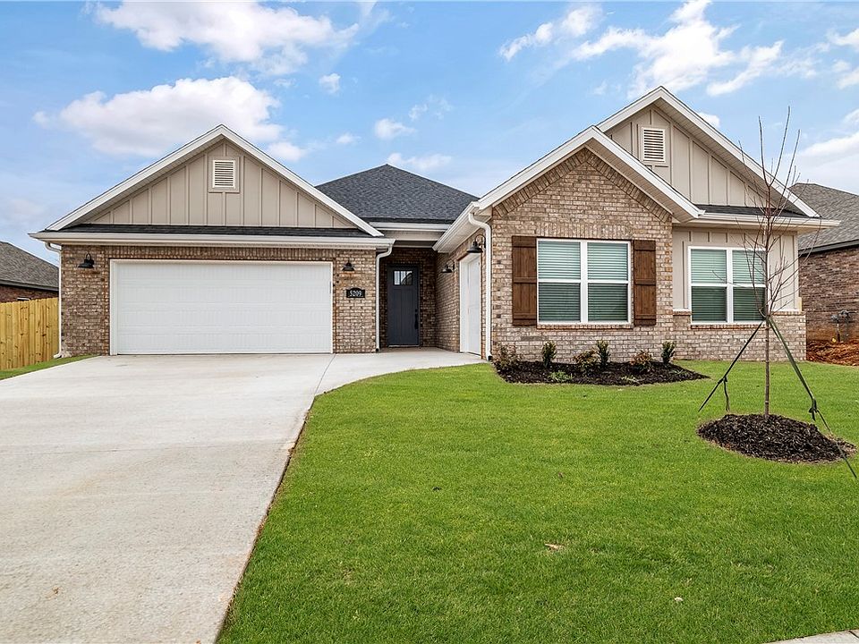 1st image of 5209 SW Nandina Ln