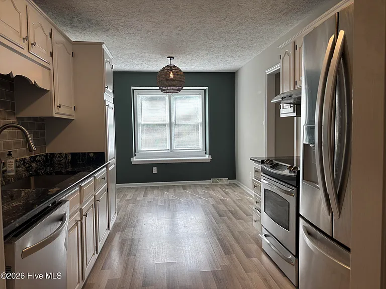361 Friday Dr — Photo 10