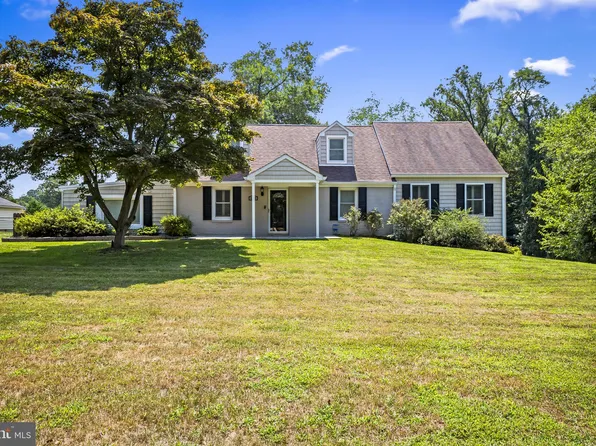 2933 Walnut Ave, Owings Mills, MD 21117