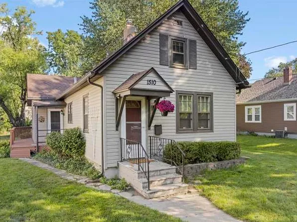 1510 Jackson St, Rockford, IL 61107