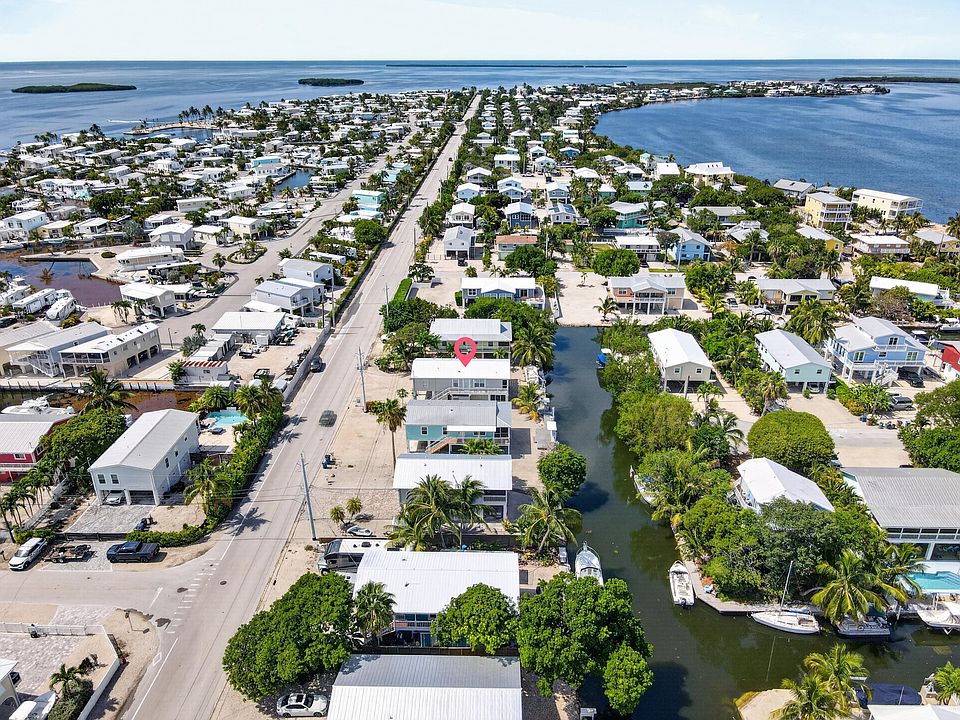 1st image of 342 Spanish Main Dr
