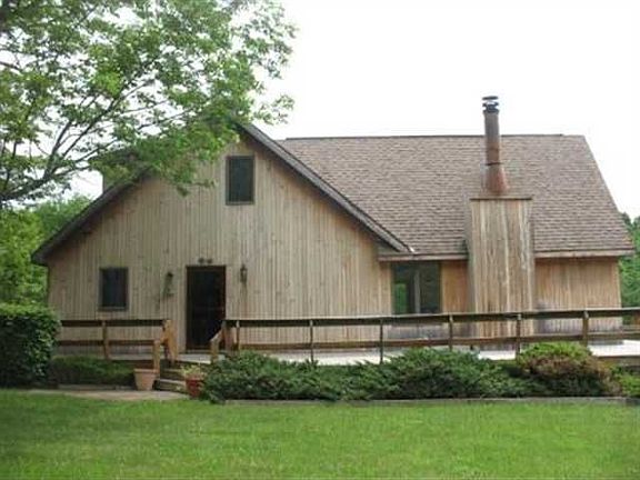 3rd image of 63 Brookside Dr