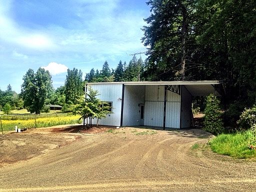 1st image of 5551 E Hillcrest Dr