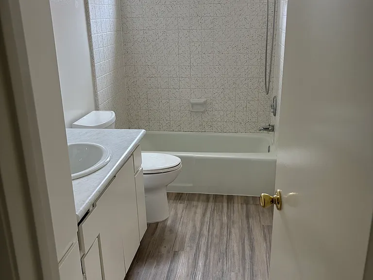 551 W Pueblo St #13 — Photo 16