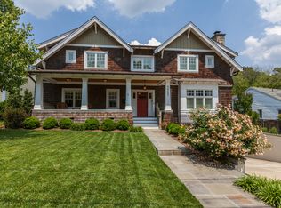 5905 Carlton Ln, Bethesda, MD 20816