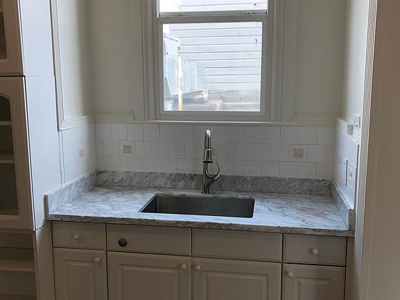 4th image of 251 Church St #A