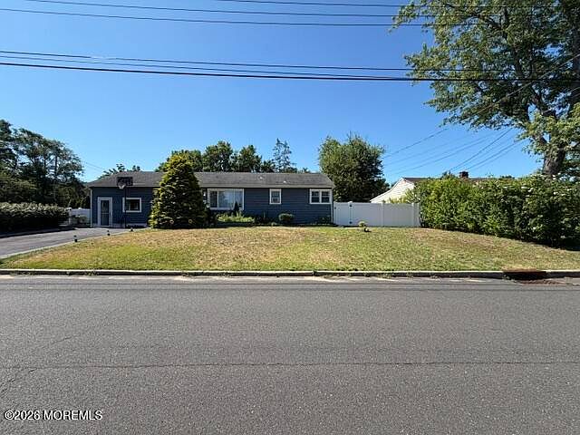 1st image of 10 Maurice Avenue