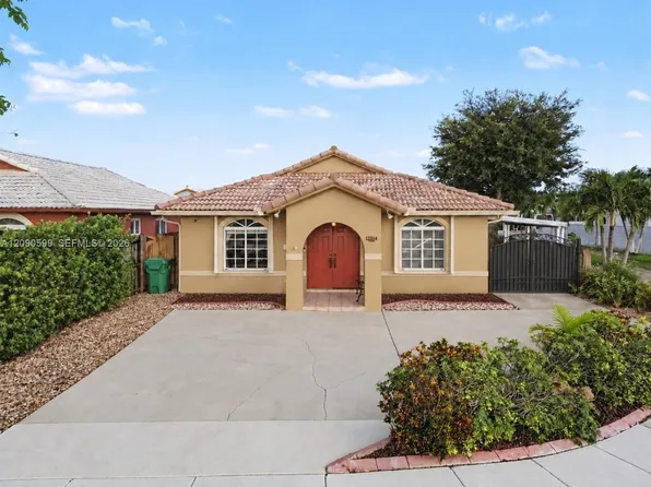 12711 NW 99th Pl, Hialeah Gardens, FL 33018