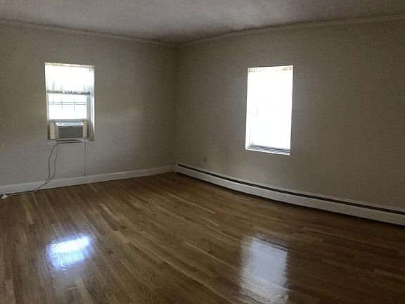 5th image of 772 Willard St Unit B11