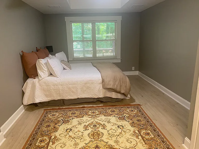 1733 Streamview Dr — Photo 10