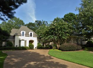 111 Oakridge Trl, Flowood, MS 39232