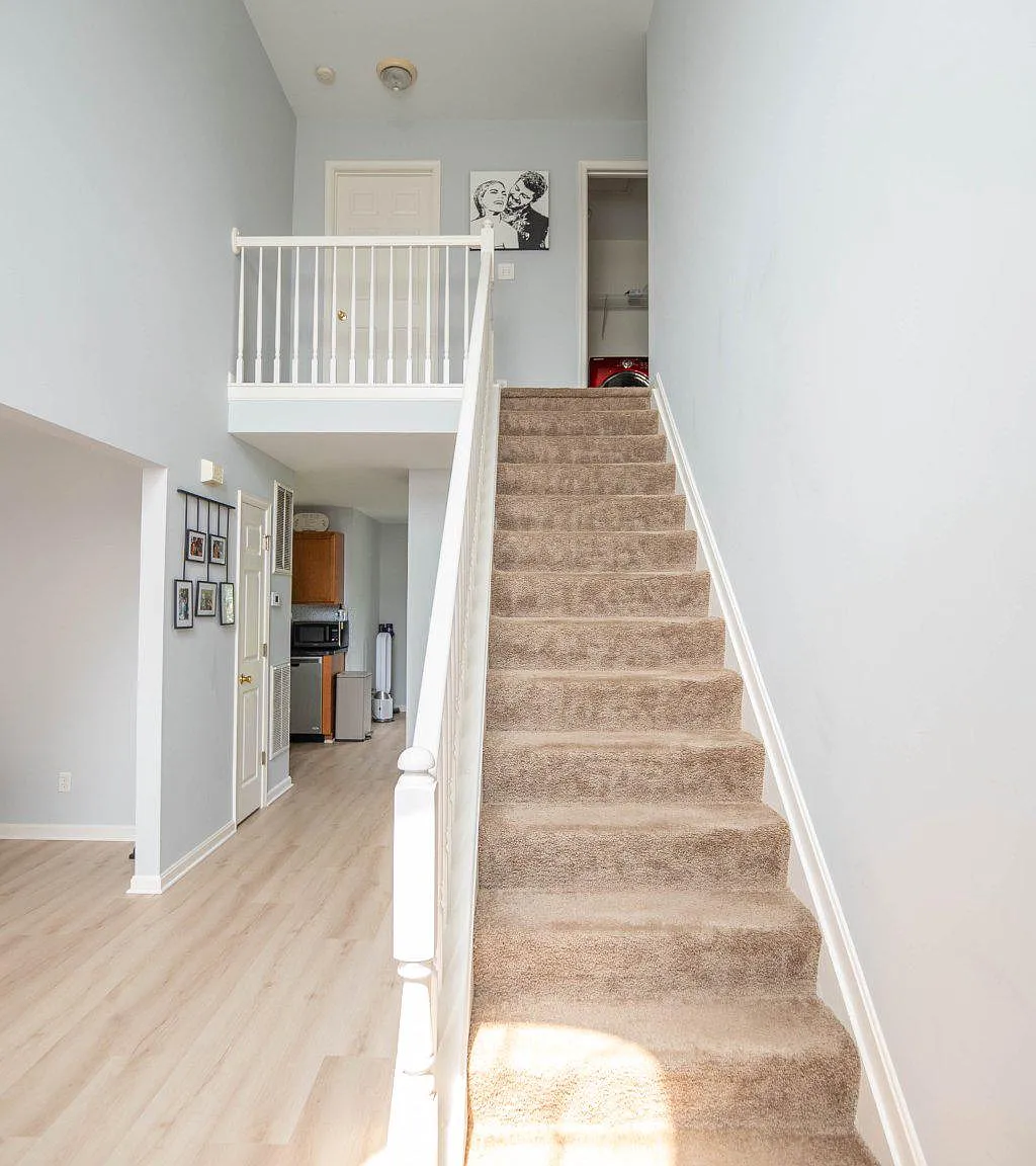 4 bed, 2.5 bath, 2169 sqft, $2,400 — Photo 4